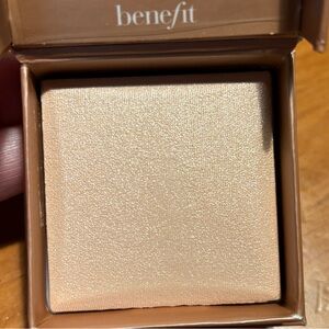 Benefit Dandelion Twinkle Highlighter Powder